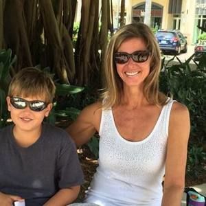 Meet your Posher, Kelli